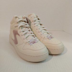 Skechers Shoes Womens 10 High Tops Sneakers Classics Sport Court 92 Last Strike